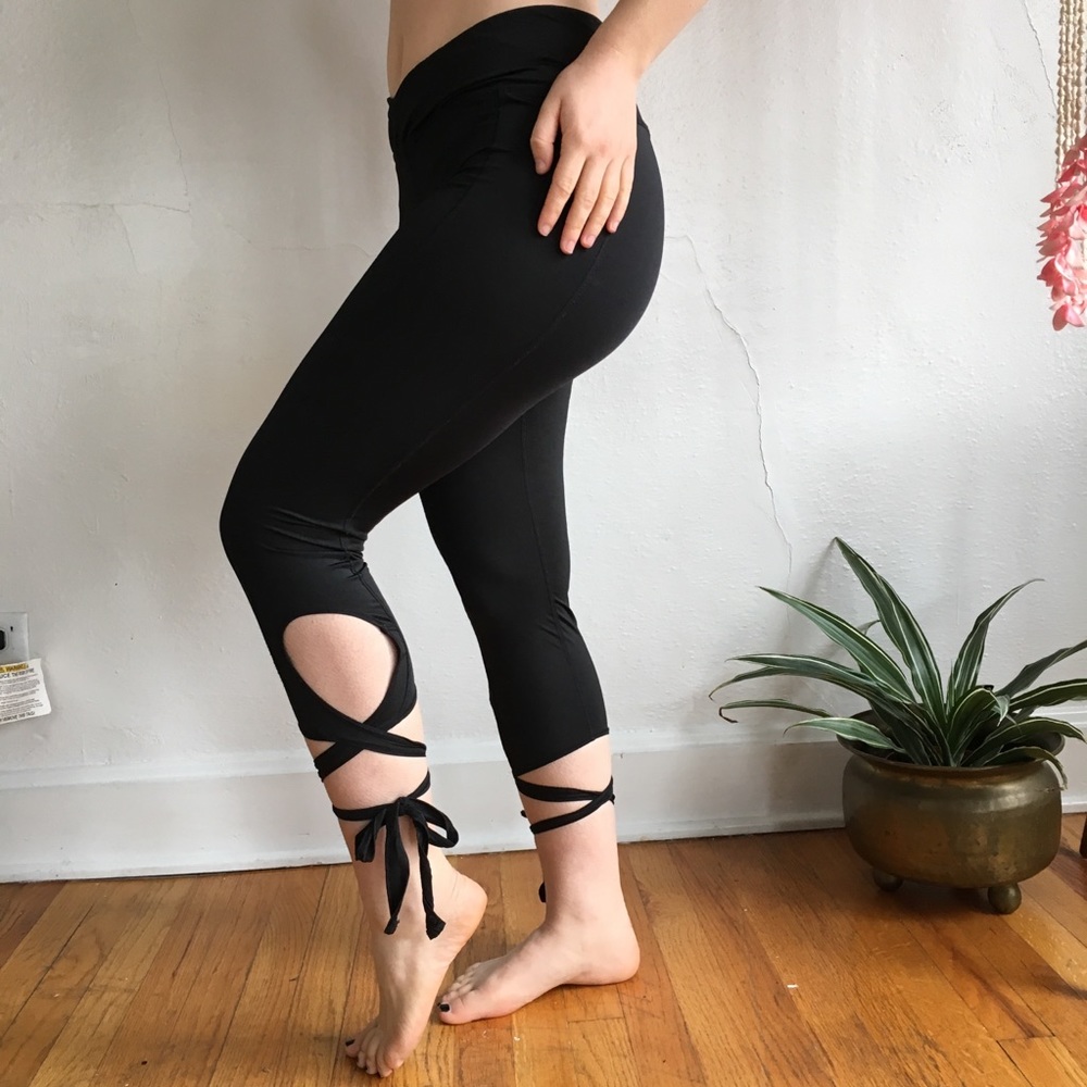 SOLD*****Yoga Pants******SOLD